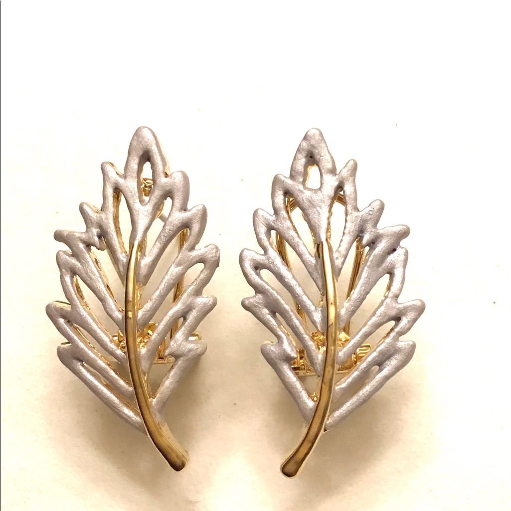 New Rucinni Handpainted Leaf Earrings